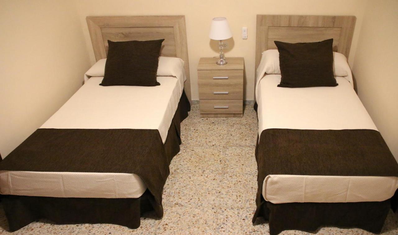 Vivienda Turistica Carmelitas Descalzas Apartment Ubeda  Exterior photo